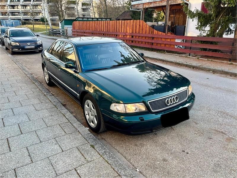 Gebraucht Audi A8 300 PS (220 kW) 1995 Grün Limousine