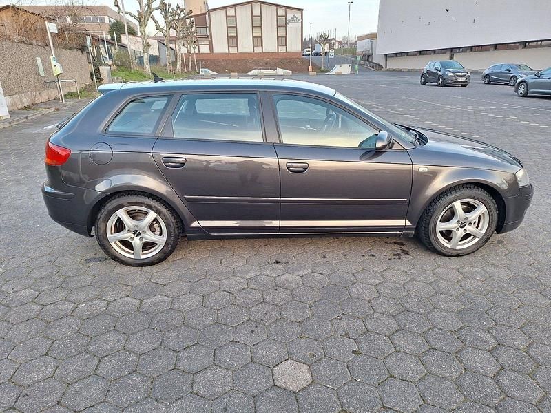 Gebraucht Audi A3 160 PS (117 kW) 2007 Grau Kleinwagen