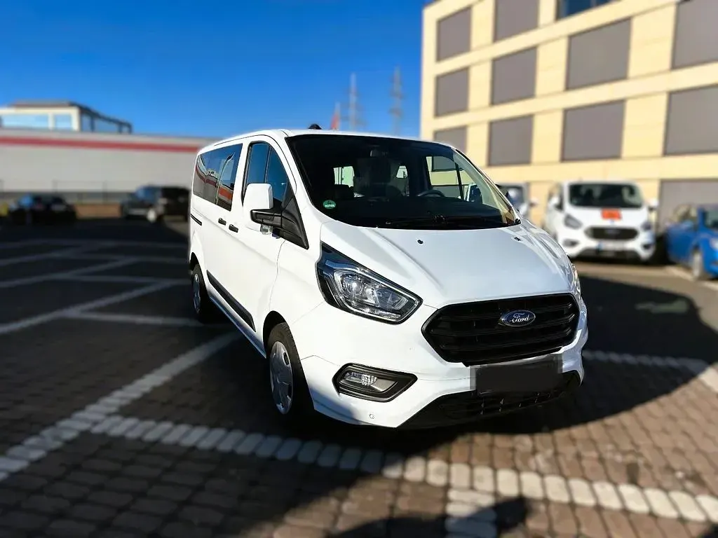 Gebraucht Ford Transit Custom 105 PS (77 kW) 2020 Weiß Van / Kleinbus