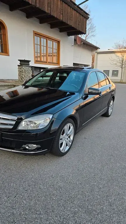 Gebraucht Mercedes 350 224 PS (164 kW) 2009 Schwarz Limousine