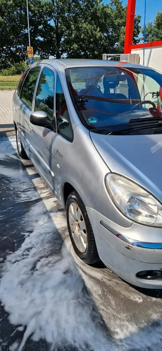 Gebraucht Citroën Xsara Picasso 109 PS (80 kW) 2007 Silber Van / Kleinbus