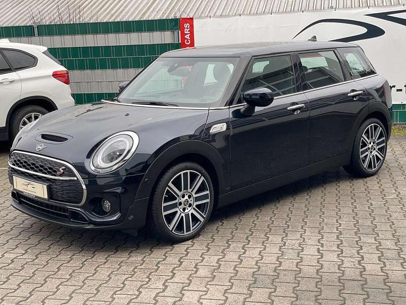 Gebraucht Mini Cooper S Clubman 178 PS (130 kW) 2021 Enigmatic black Kombi