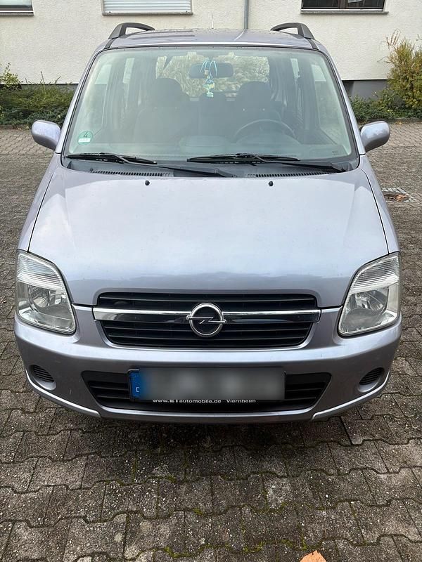 Silber Gebraucht 2003 Opel Agila Kleinwagen | 749 € - Bild 1/4