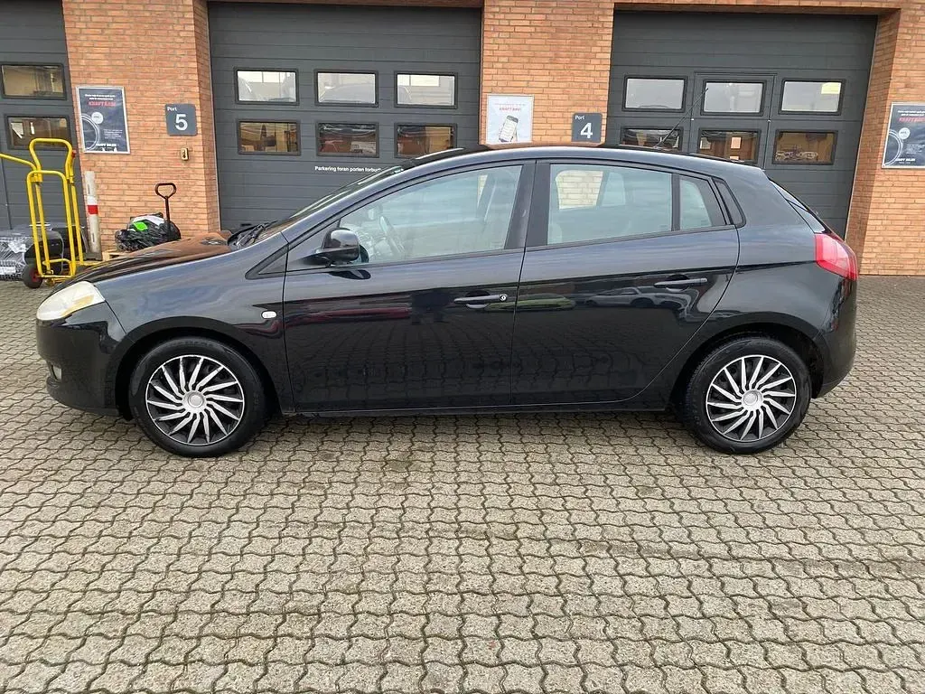 Gebraucht Fiat Bravo Dynamic 150 PS (110 kW) 2008 Kleinwagen