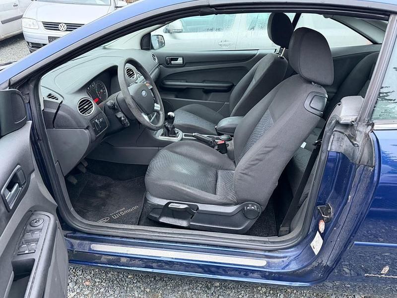 Gebraucht Ford Focus Cabriolet 101 PS (74 kW) 2008 Blau Cabrio