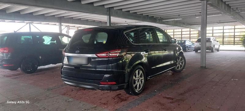 Gebraucht Ford S-MAX S 150 PS (110 kW) 2015 Schwarz Van / Kleinbus
