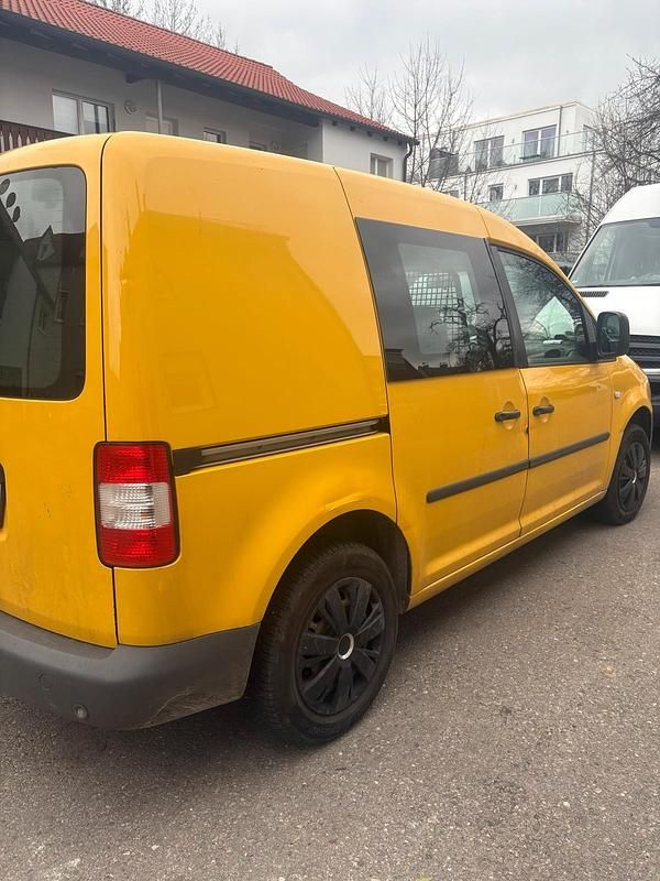 Gebraucht VW Caddy 70 PS (51 kW) 2009 Gelb Van / Kleinbus