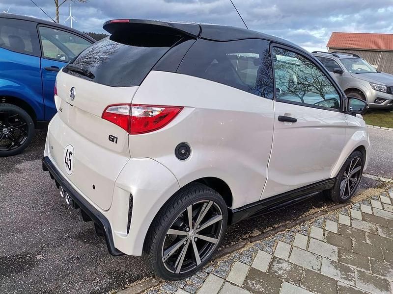 Neu Aixam Coupe GTI 2025 Perlmuttweiß Coupé