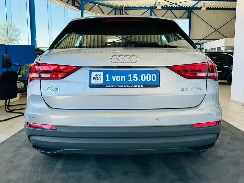 Gebraucht Audi Q3 Basis 150 PS (110 kW) 2019 Silber SUV