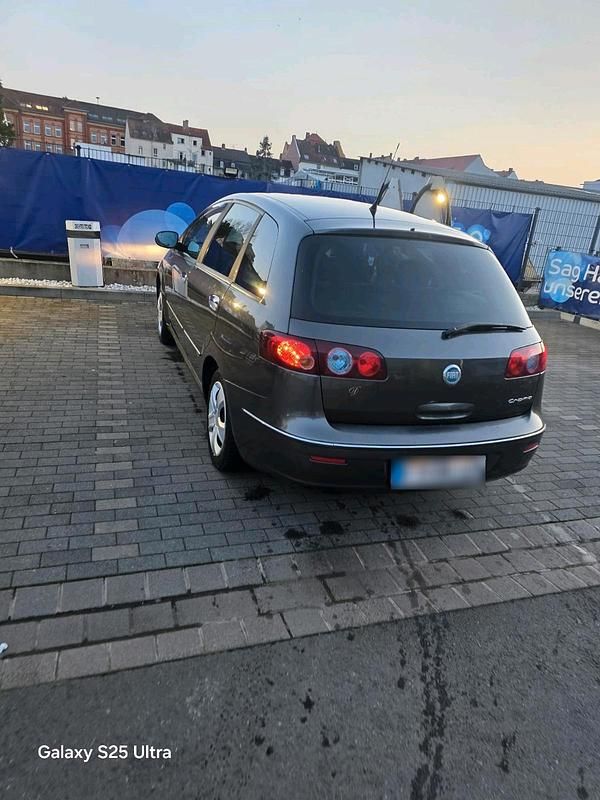 Gebraucht Fiat Croma 140 PS (102 kW) 2006 Grau Kombi