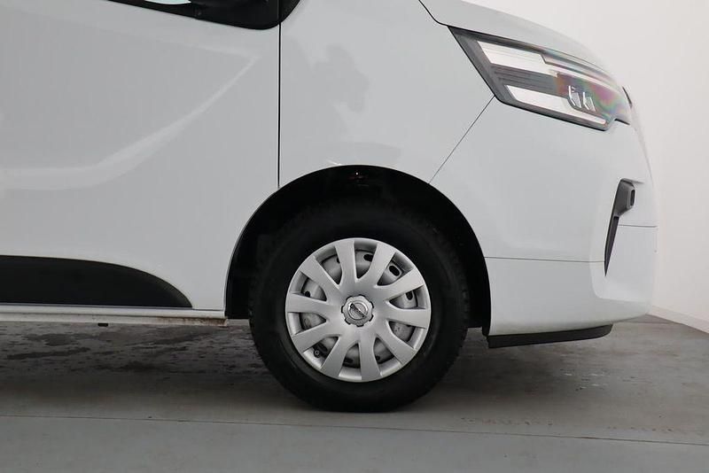 Gebraucht Nissan Primastar Acenta 150 PS (110 kW) 2023 Glacier white Van / Kleinbus