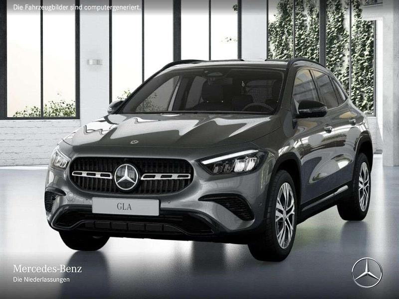 Gebraucht Mercedes GLA200 Progressive 163 PS (119 kW) 2024 Grau SUV