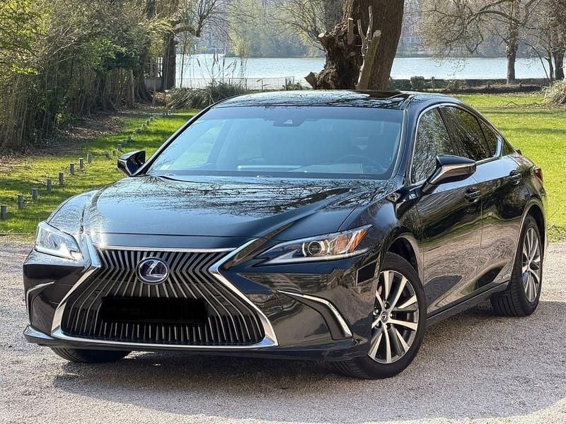 Gebraucht Lexus ES300 178 PS (130 kW) 2021 Schwarz Limousine