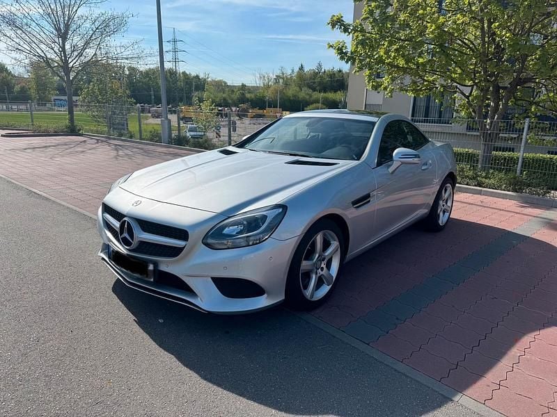 Gebraucht Mercedes SLC200 184 PS (135 kW) 2017 Silber Cabrio