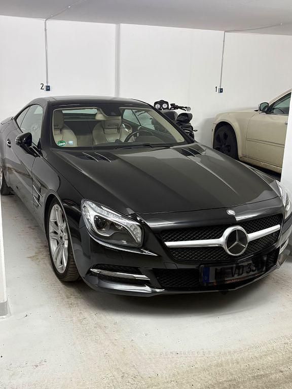 Gebraucht Mercedes SL350 306 PS (225 kW) 2013 Schwarz Cabrio