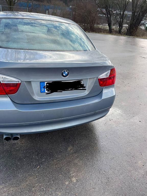 Gebraucht BMW 325 Performance 218 PS (160 kW) 2007 Grau Limousine
