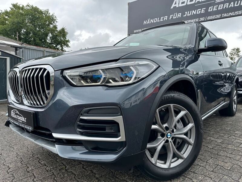 Arktikgrau brillianteffekt Gebraucht 2022 BMW X5 xLine SUV | 51.989 € (Superpreis) - Bild 1/4