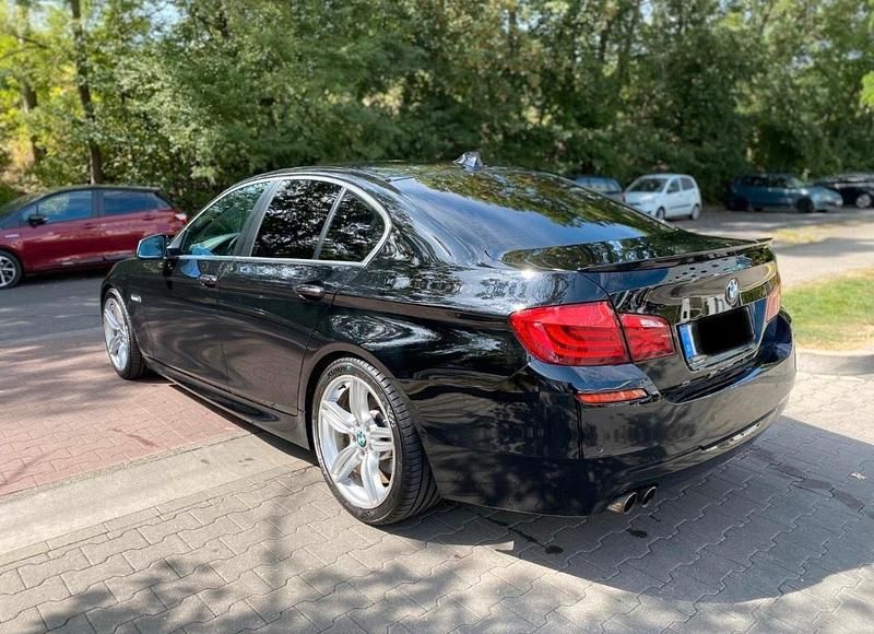 Gebraucht BMW 520 M Sport 184 PS (135 kW) 2011 Schwarz Limousine