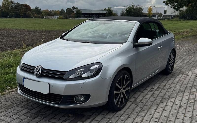 Silber Gebraucht 2012 VW Golf Cabriolet Cabrio | 7.399 € (Guter Preis) - Bild 1/4