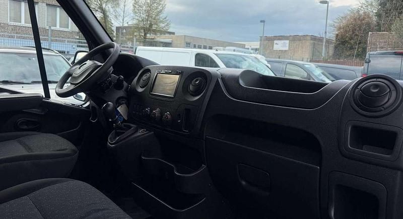 Gebraucht Opel Movano 131 PS (96 kW) 2019 Grau Van / Kleinbus