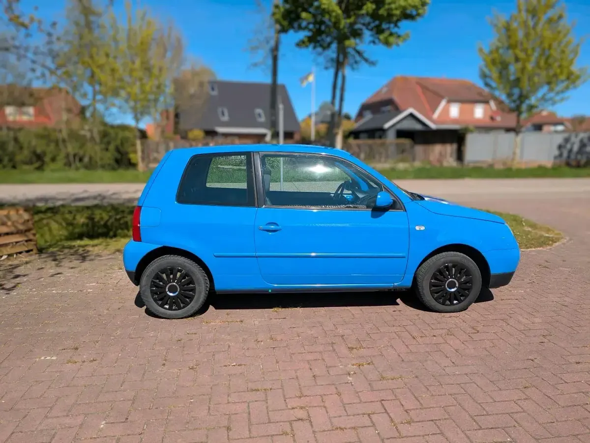 Brugt VW Lupo 50 HK (36 kW) 2003 Blå Hatchback