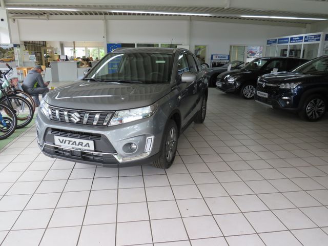 Gebraucht 2023 Suzuki Vitara Comfort SUV | 24.650 € (Teuer) - Bild 1/4