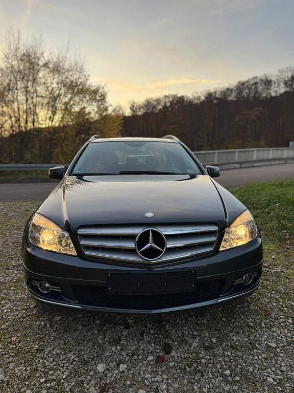 Grau Gebraucht 2008 Mercedes C180 Kombi | 7.500 € (Fairer Preis) - Bild 1/4