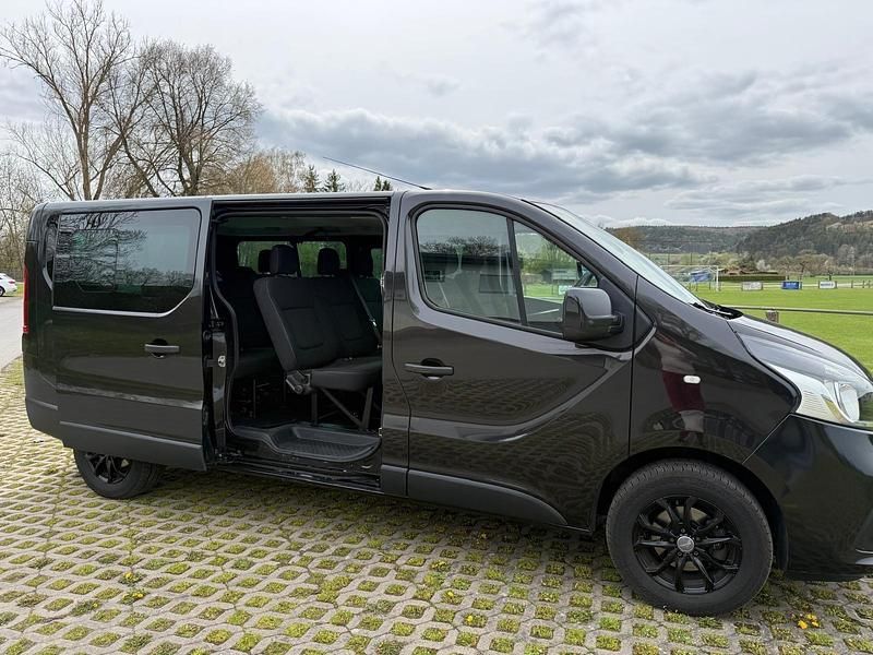 Brugt Renault Trafic Expression 145 HK (106 kW) 2016 Sort MPV