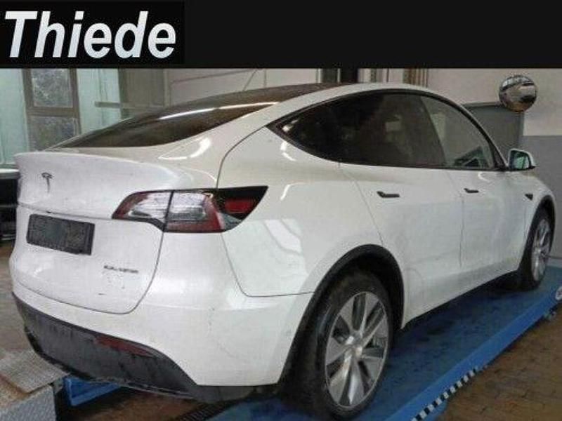 Pearl white multicoat Gebraucht 2022 Tesla Model Y SUV | 31.970 € (Fairer Preis) - Bild 1/2