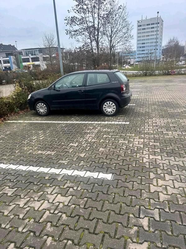 Second-hand VW Polo 60 CP (44 kW) 2007 Negru Hatchback