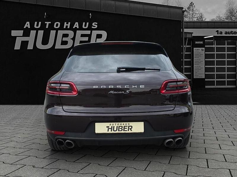 Andere Gebraucht 2015 Porsche Macan SUV | 32.999 € (Teuer) - Bild 1/4