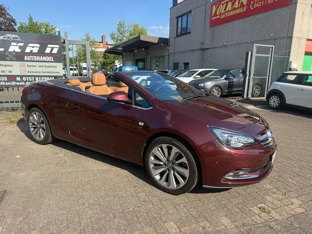 Gebraucht Opel Cascada Ultimate 140 PS (102 kW) 2018 Rot Cabrio