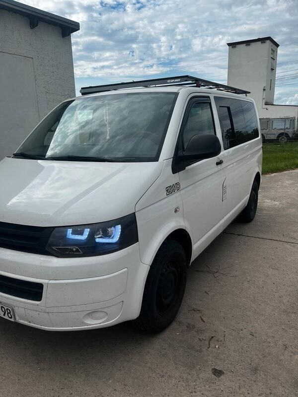Weiß Gebraucht 2014 VW T5 Van | 16.500 € (Fairer Preis) - Bild 1/4