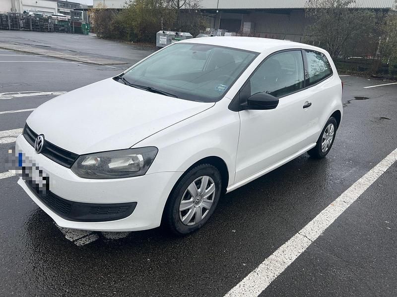 Weiß Gebraucht 2011 VW Polo Kleinwagen | 3.449 € (Fairer Preis) - Bild 1/4