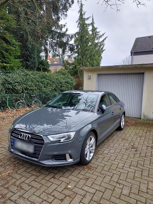Gebraucht Audi A3 150 PS (110 kW) 2017 Grau Limousine