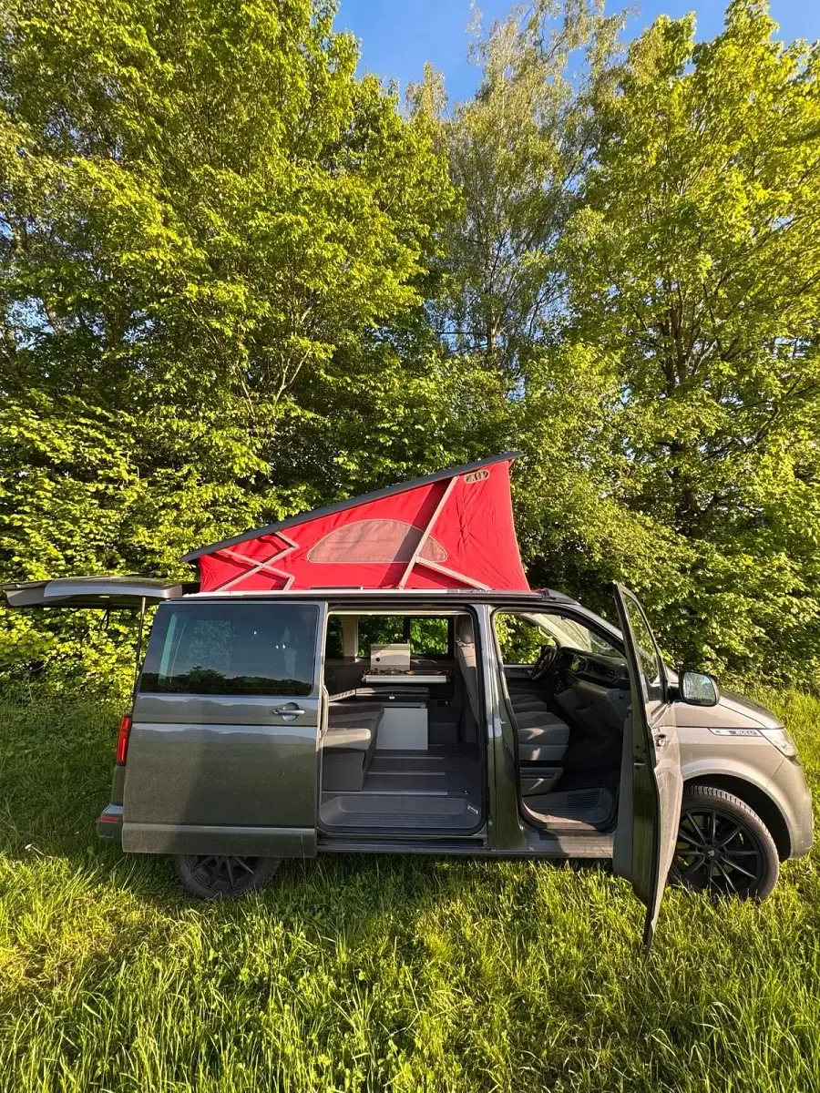 Gebraucht VW California Beach 110 PS (80 kW) 2020 Grau Van