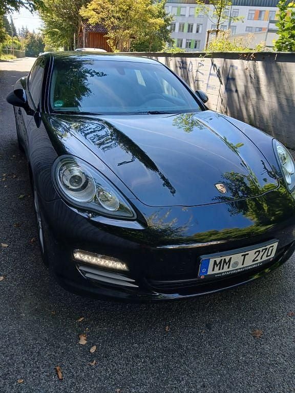 Schwarz Gebraucht 2011 Porsche Panamera 4 Limousine | 22.500 € (Fairer Preis) - Bild 1/4