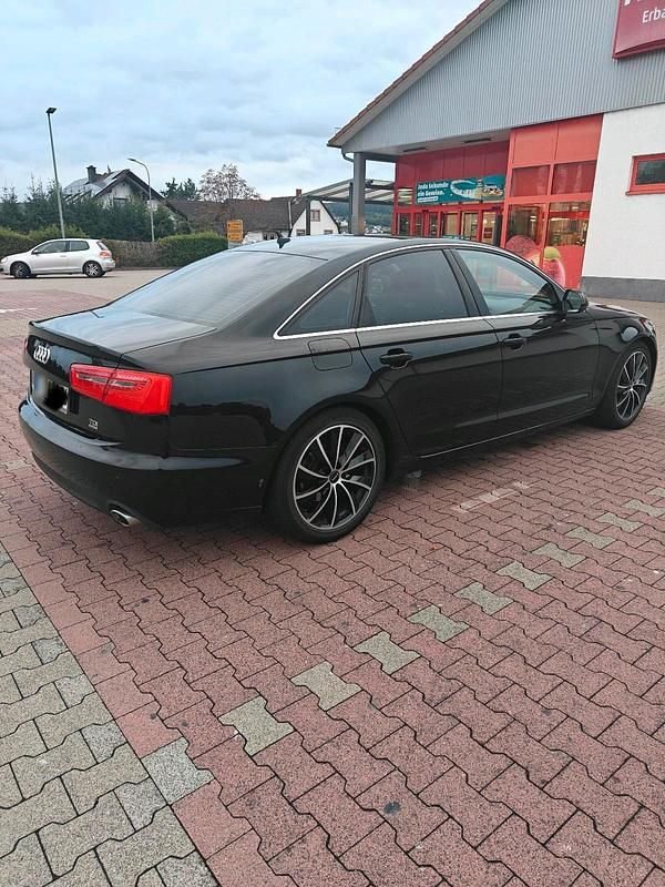 Gebraucht Audi A6 205 PS (150 kW) 2013 Schwarz Limousine