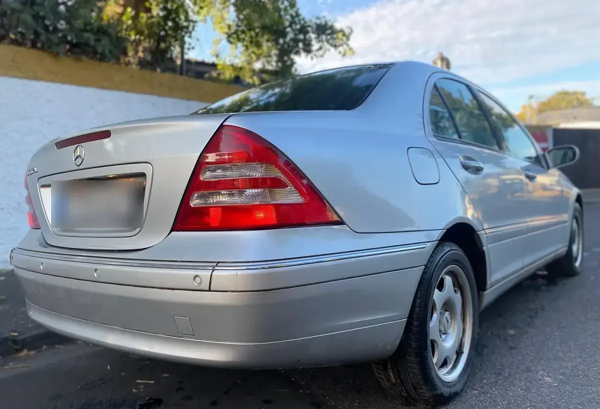 Gebraucht Mercedes C320 218 PS (160 kW) 2000 Grau Limousine