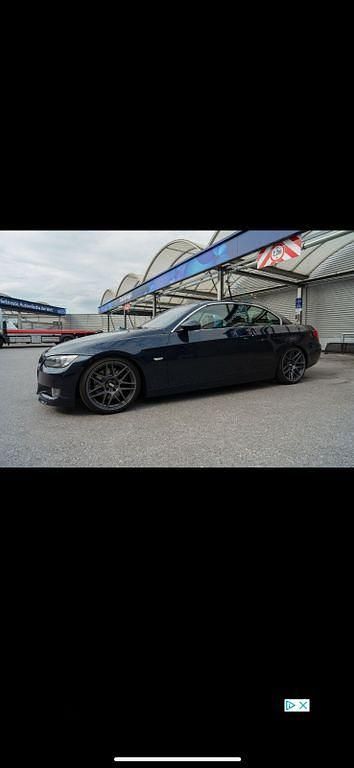 Gebraucht BMW 330 Cabriolet Performance 272 PS (200 kW) 2008 Blau Cabrio