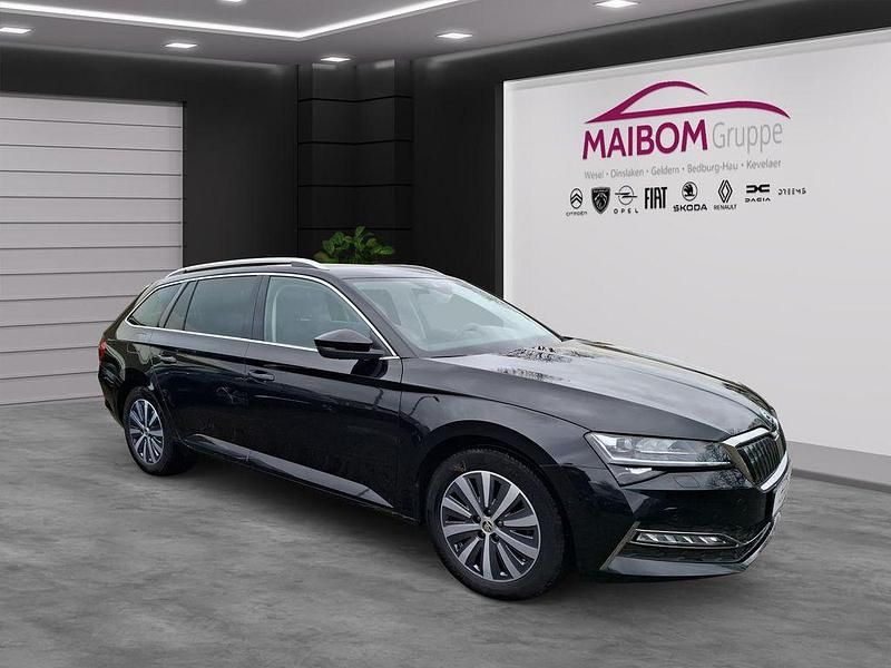 Gebraucht Skoda Superb Style 156 PS (114 kW) 2022 Schwarz Kombi
