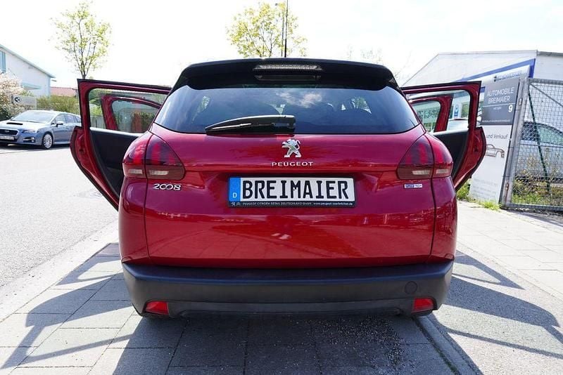 Gebraucht Peugeot 2008 Active 82 PS (60 kW) 2016 Rot SUV