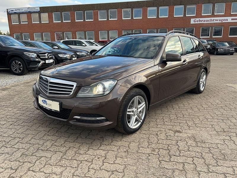 Gebraucht Mercedes C220 170 PS (125 kW) 2012 Braun Kombi