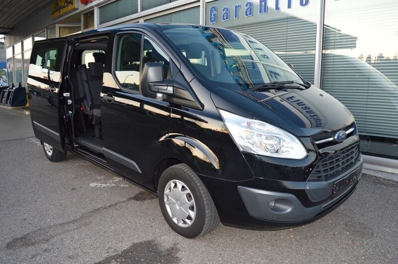 Schwarz Gebraucht 2018 Ford Transit Trend Kombi | 17.699 € (Teuer) - Bild 1/4