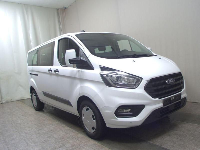 Gebraucht Ford Transit Custom 150 PS (110 kW) 2023 Frost weiss Kombi