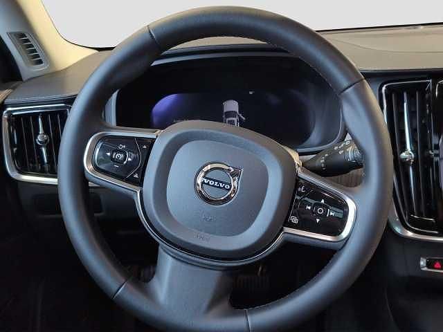 Gebraucht Volvo V90 CC Ultimate 173 PS (127 kW) 2023 Kombi