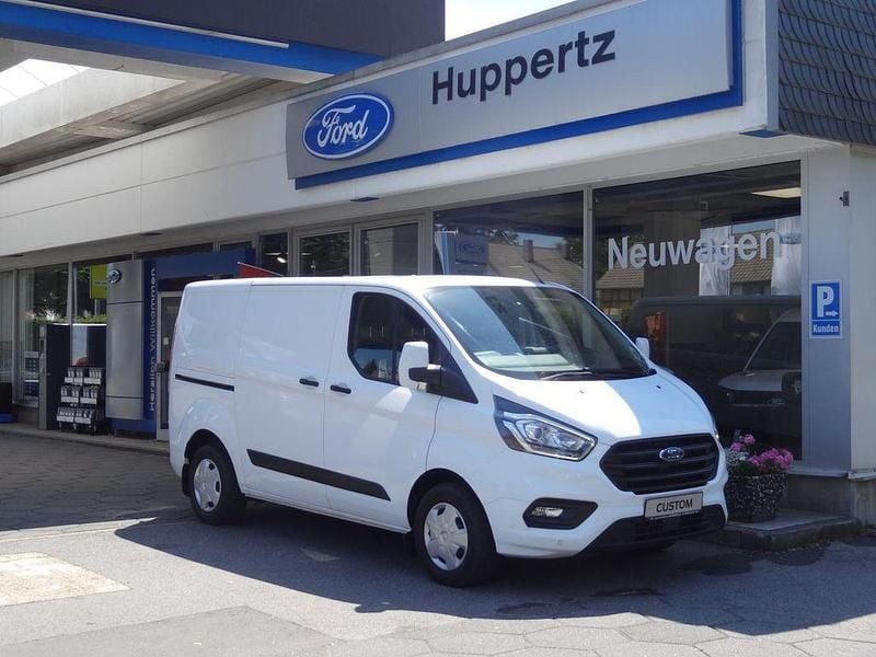 Weiß Gebraucht 2019 Ford Transit Custom Trend Van / Kleinbus | 14.850 € (Guter Preis) - Bild 1/4
