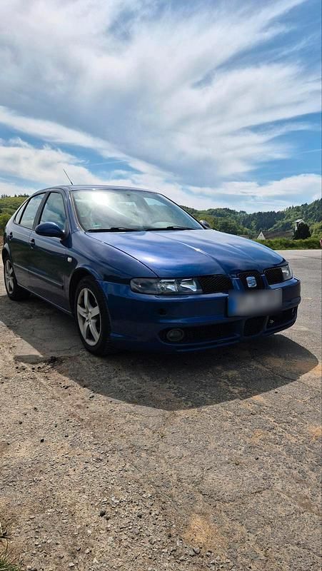 Gebraucht Seat Leon 110 PS (80 kW) 2004 Blau Kleinwagen