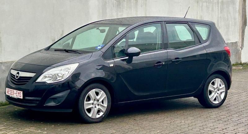 Schwarz Gebraucht 2010 Opel Meriva Edition Van / Kleinbus | 1.925 € (Superpreis) - Bild 1/4