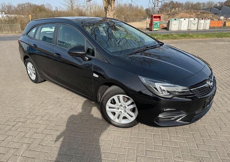Gebraucht Opel Astra 105 PS (77 kW) 2022 Schwarz Kombi